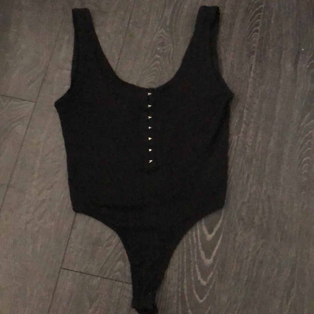 3/$20 Black ribbed bodysuit